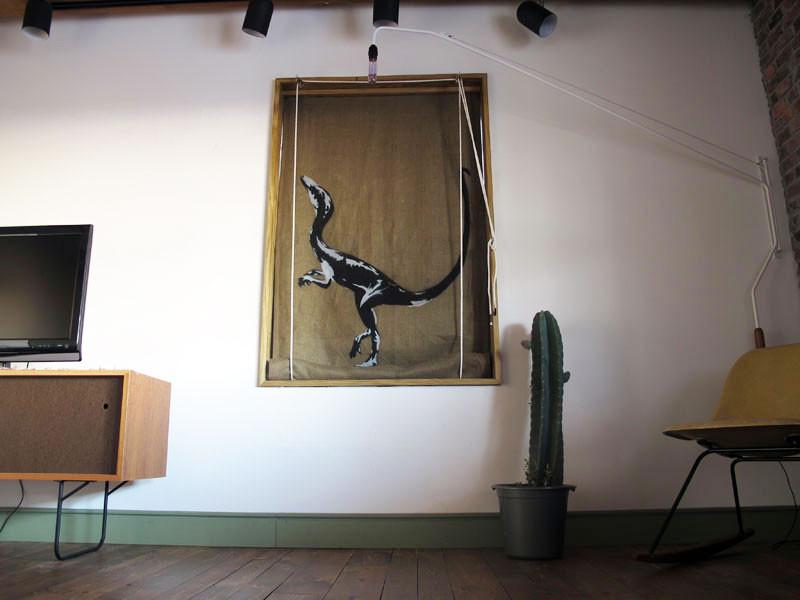 DIY "Graffiti" Roll-up Window Shade