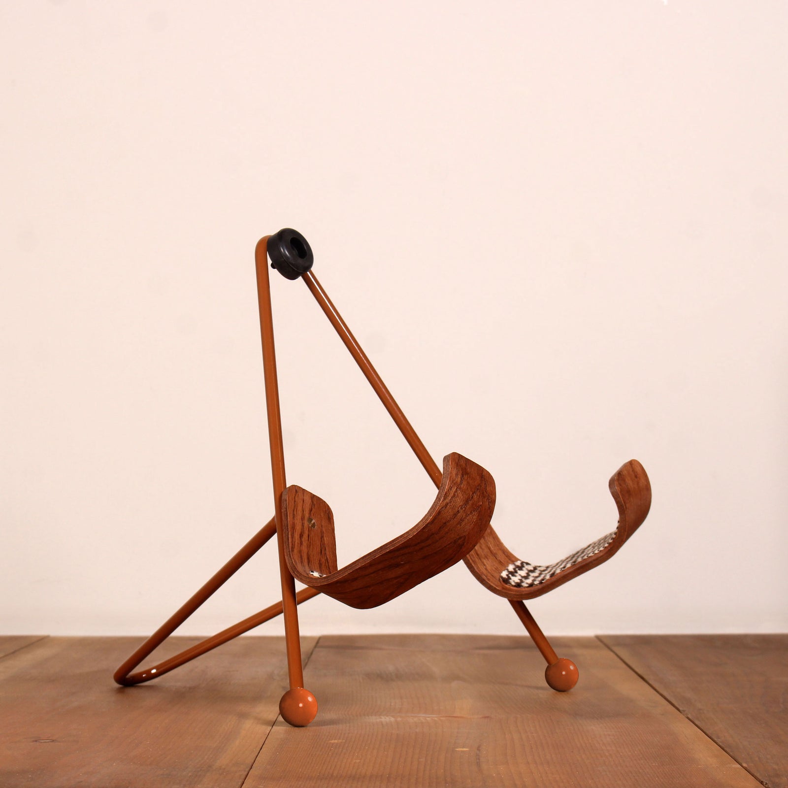 Guitar Stand: VHS Edition