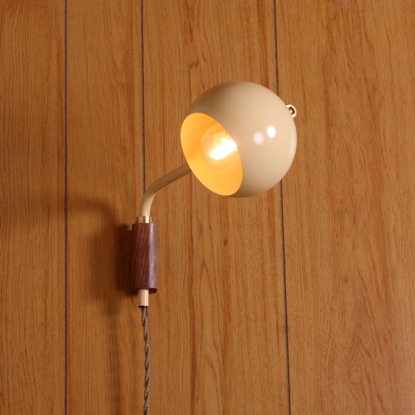 Lucky Lounge Lamp