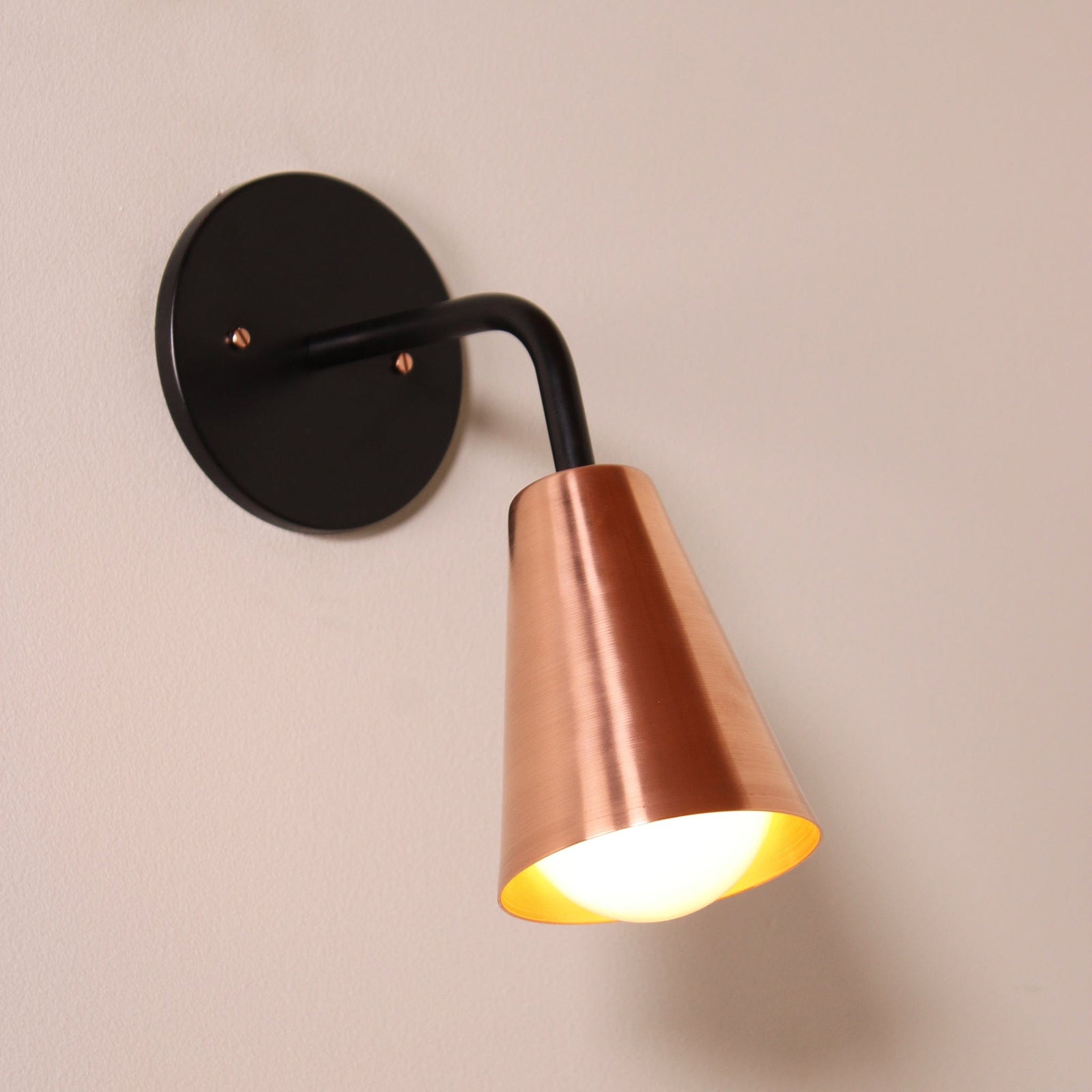 Monte Carlo wall sconce onefortythree