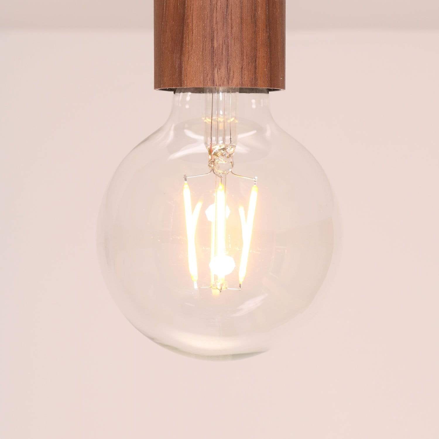 LED globe bulb onefortythree