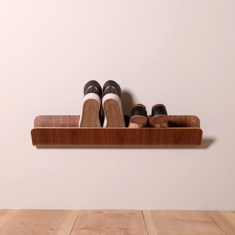 Wall mounted shoe rack