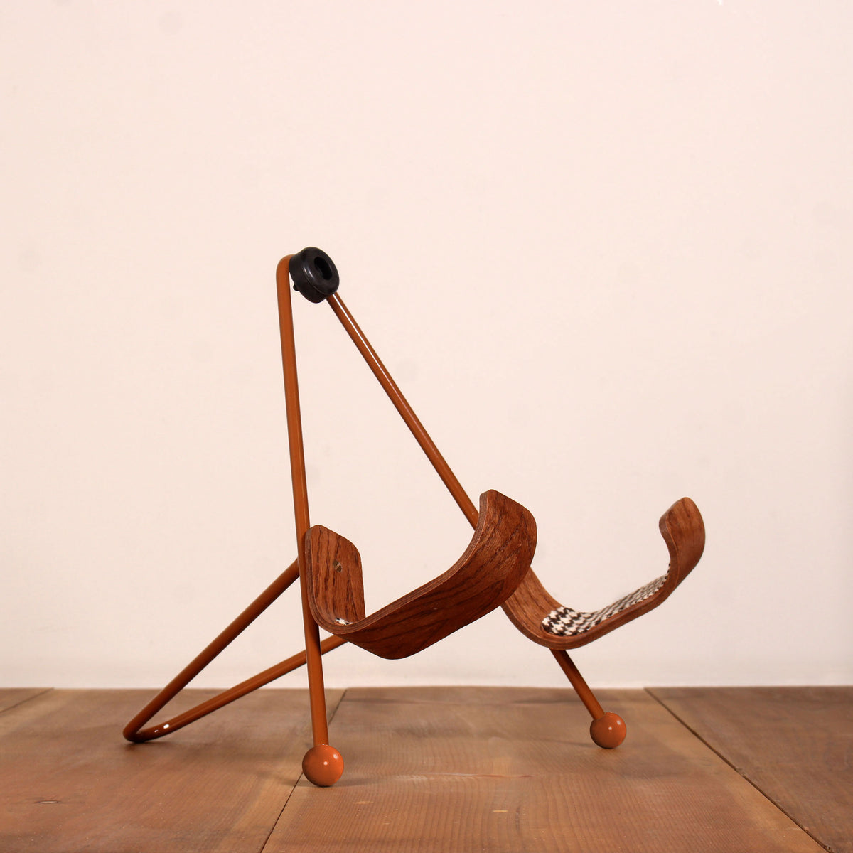 Guitar Stand: VHS Edition