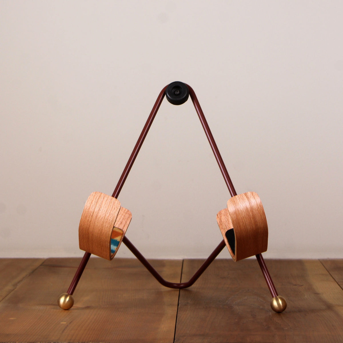 Guitar Stand: Limited Anniversary Edition