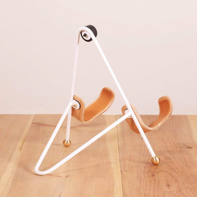 Acoustic guitar stand onefortythree