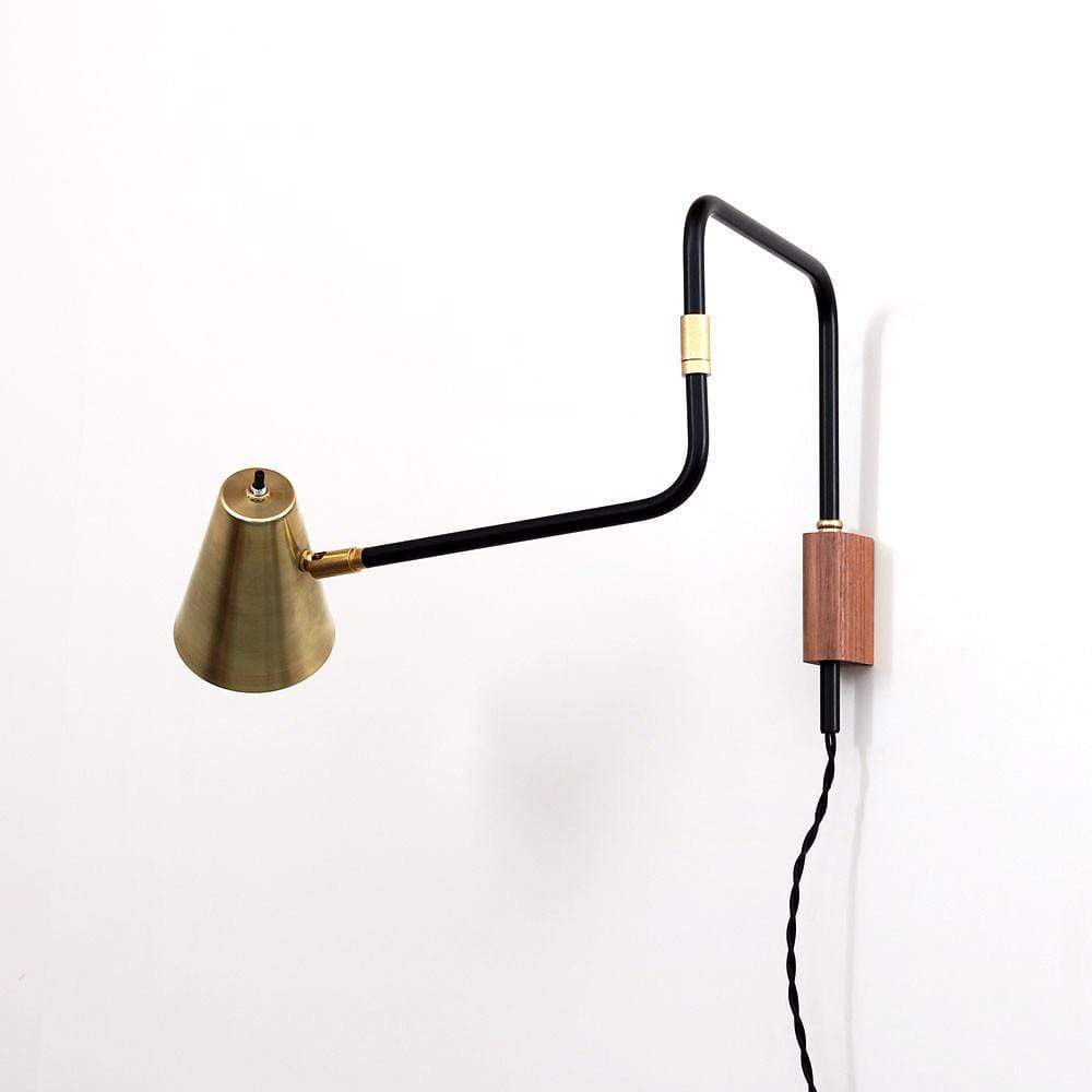 Double-jointed swing lamp onefortythree