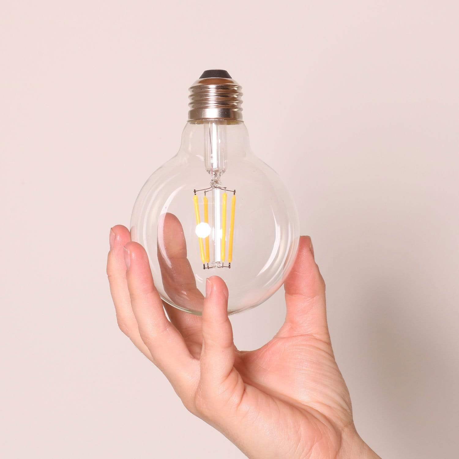 LED globe bulb onefortythree