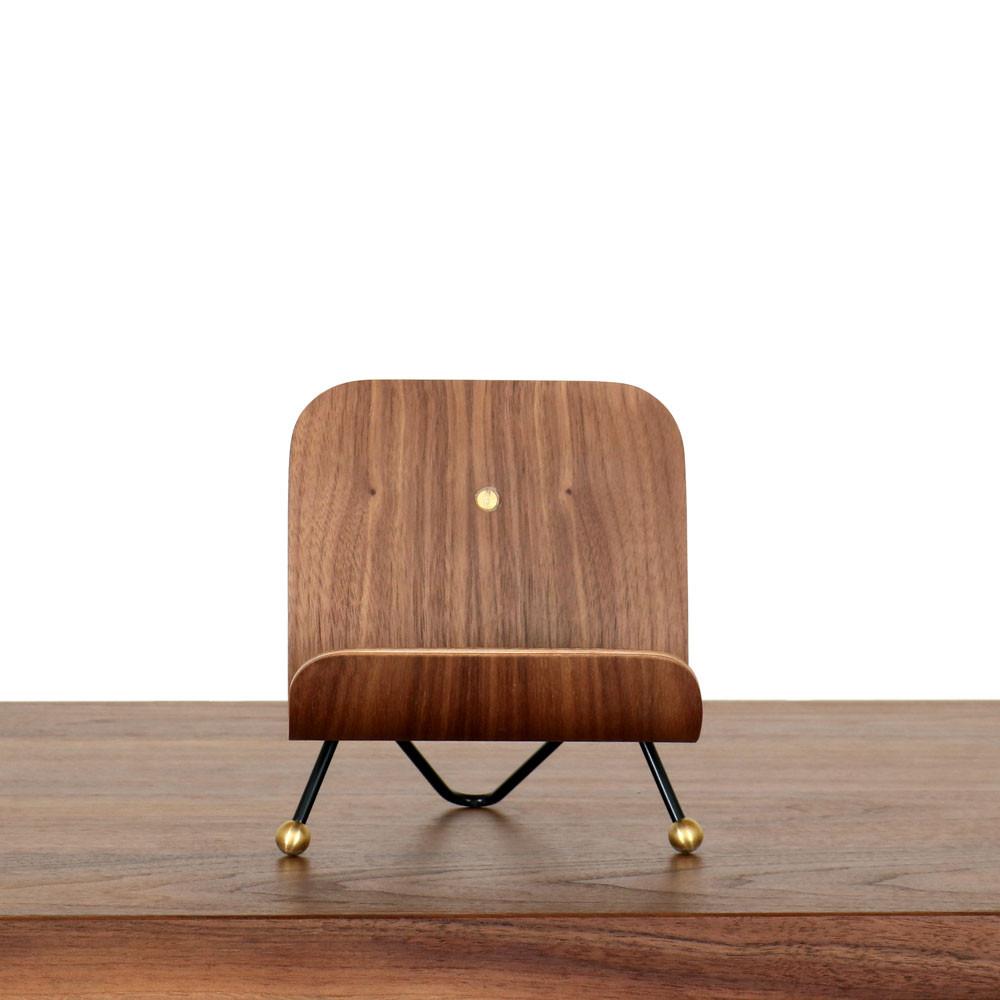 Tablet stand onefortythree